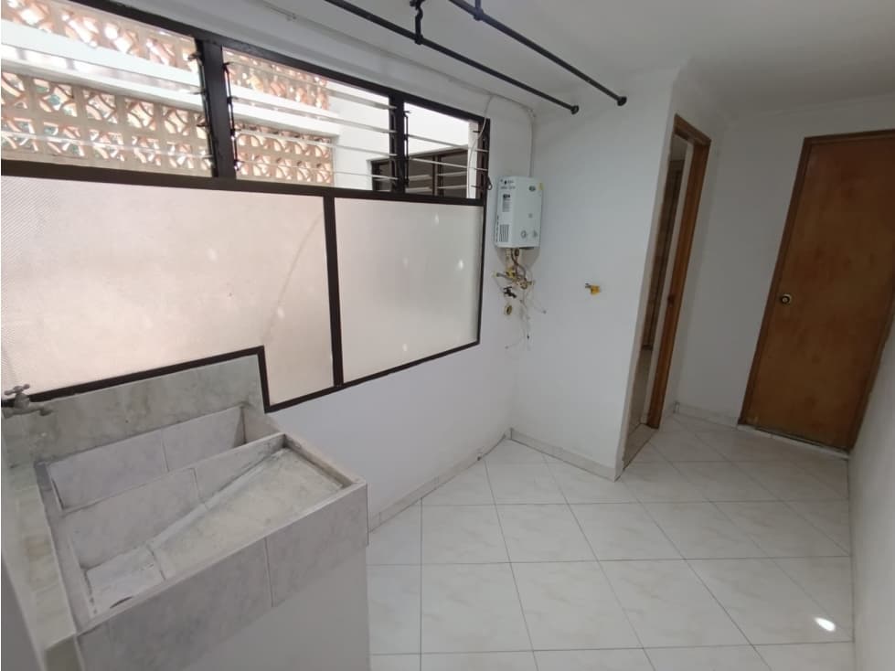 APARTAMENTO CALASANZ CERCA REFUGIO SANTA ANA — foto 4