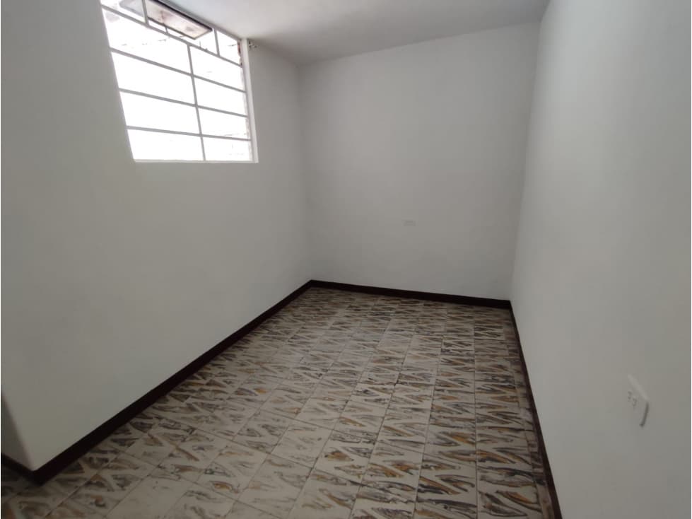 CASA ARANJUEZ CERCA I.E. JOSÉ EUSEBIO CARO — foto 6