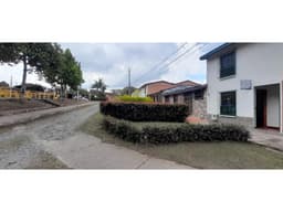 LINDA CASA EN VENTA SAN ANTONIO DE PEREIRA