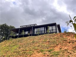 HERMOSA CASA FINCA EN VENTA RIONEGRO