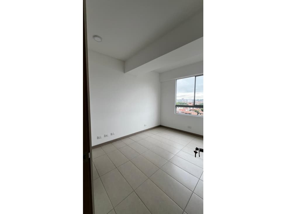 HERMOSO APARTAMENTO EN VENTA RIONEGRO — foto 3