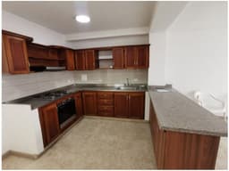 HERMOSA CASA EN VENTA LA CEJA