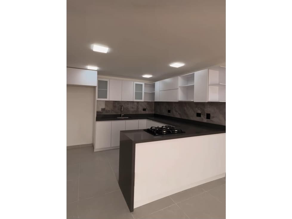 ENCANTADORA CASA EN VENTA LA CEJA — foto 3