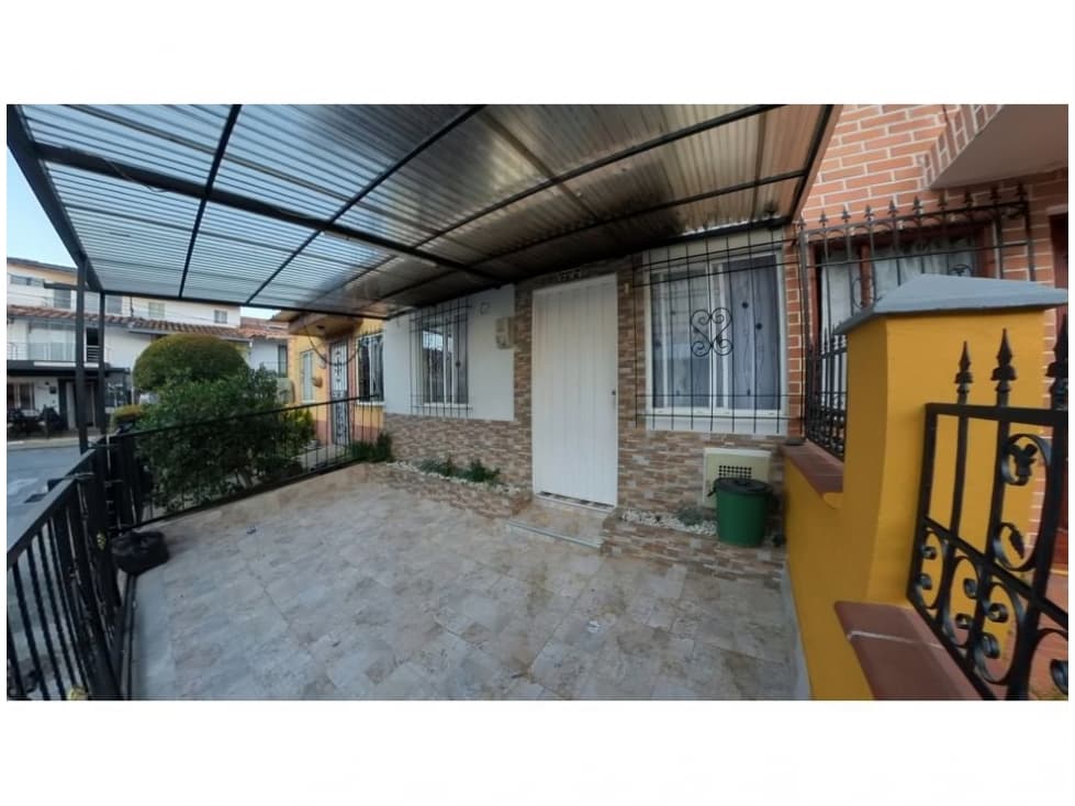 LINDA CASA EN VENTA LA CEJA — foto 3
