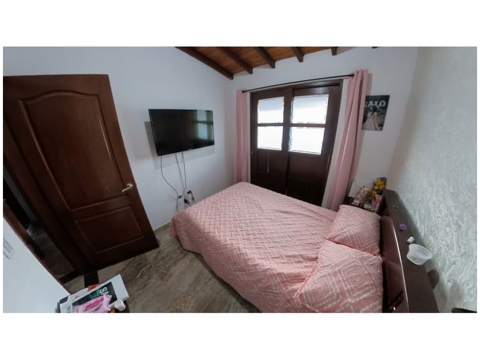 LINDA CASA EN VENTA LA CEJA — foto 6