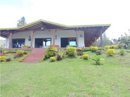 ENCANTADORA FINCA EN VENTA GUARNE cerca a la autopista