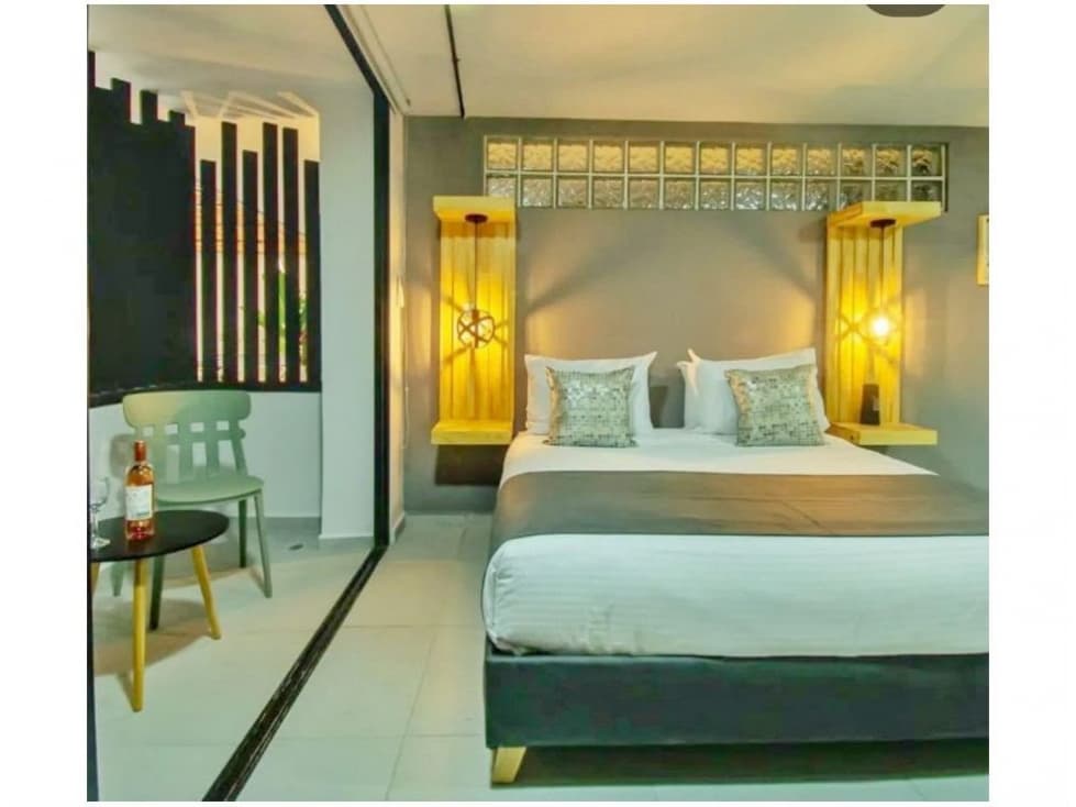 ESPECTACULAR EDIFICIO EN VENTA CON APARTAESTUDIO MEDELLÍN — foto 3