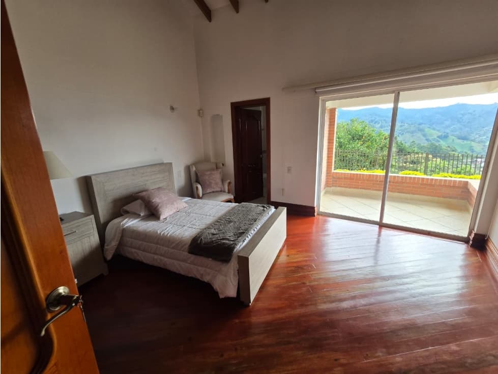 ENCANTADORA CASA CAMPESTRE EN VENTA ENVIGADO — foto 6