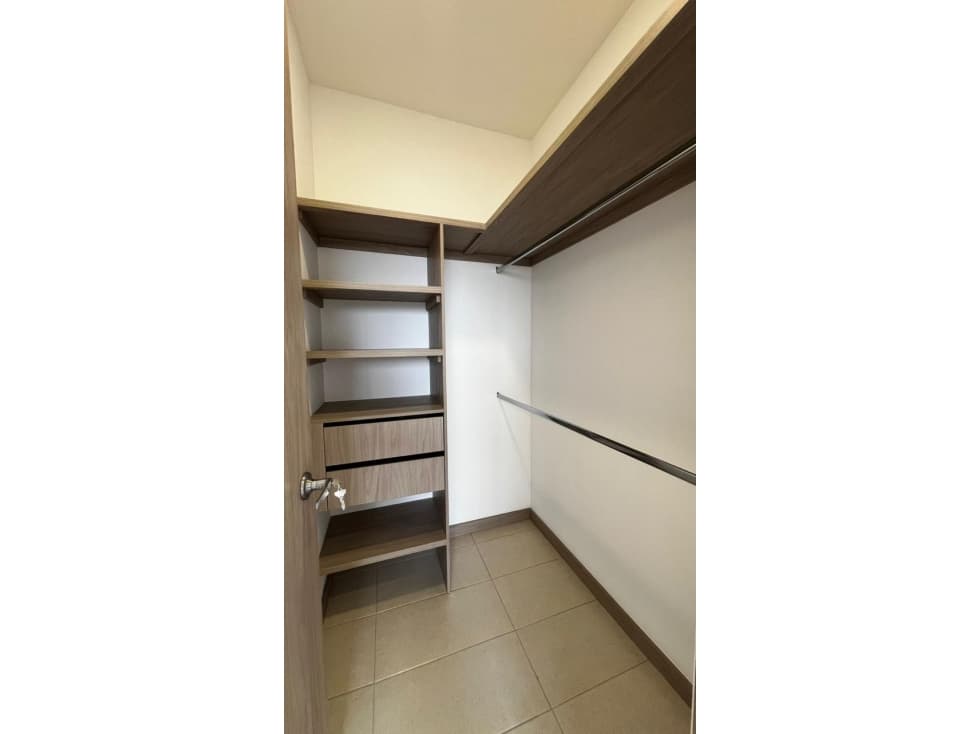 HERMOSO APARTAMENTO EN VENTA RIONEGRO — foto 6