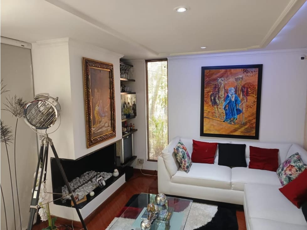 VENDO CASA CONJUNTO DEL MONTE — foto 1