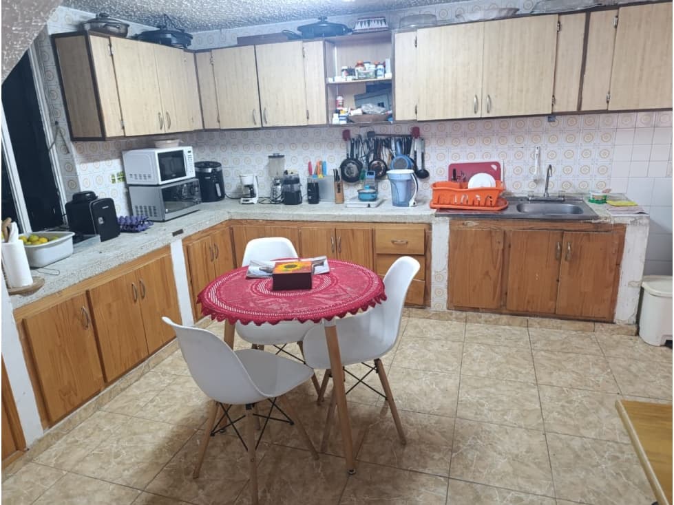 VENTA DE CASA EN EL SECTOR DE FUNDADORES — foto 4