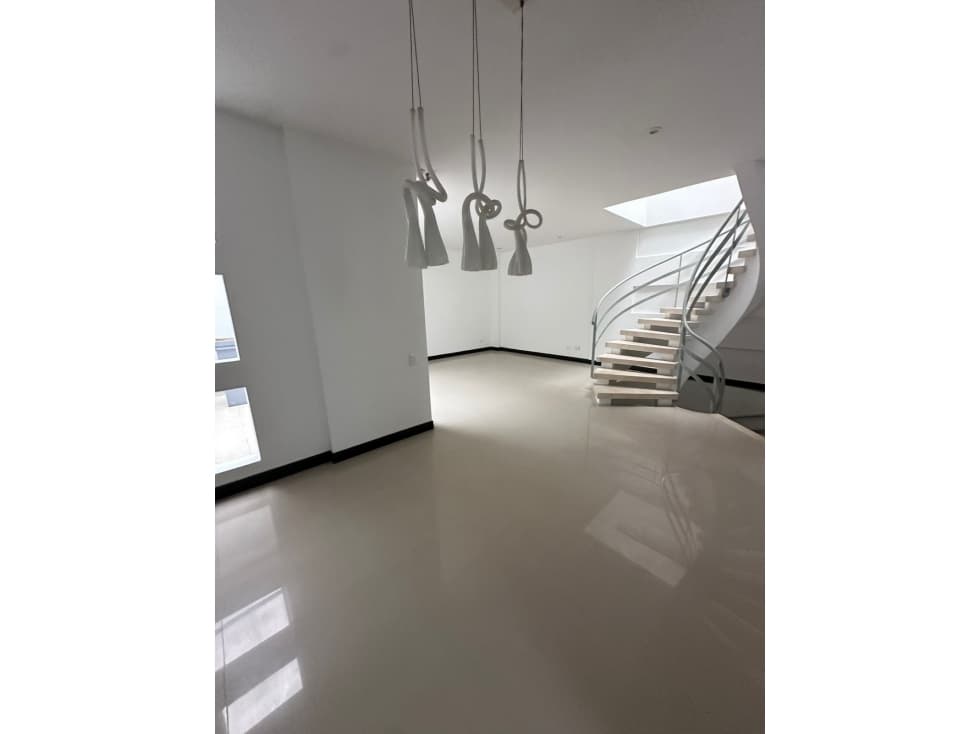 VENDO CASA EN SECTOR PINARES — foto 4