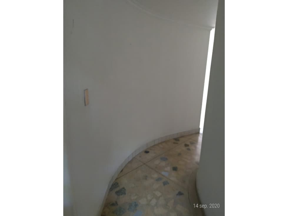 Vendo Edificio con 18 Apartamentos + 3 Locales Cerca U Cooperativa — foto 4