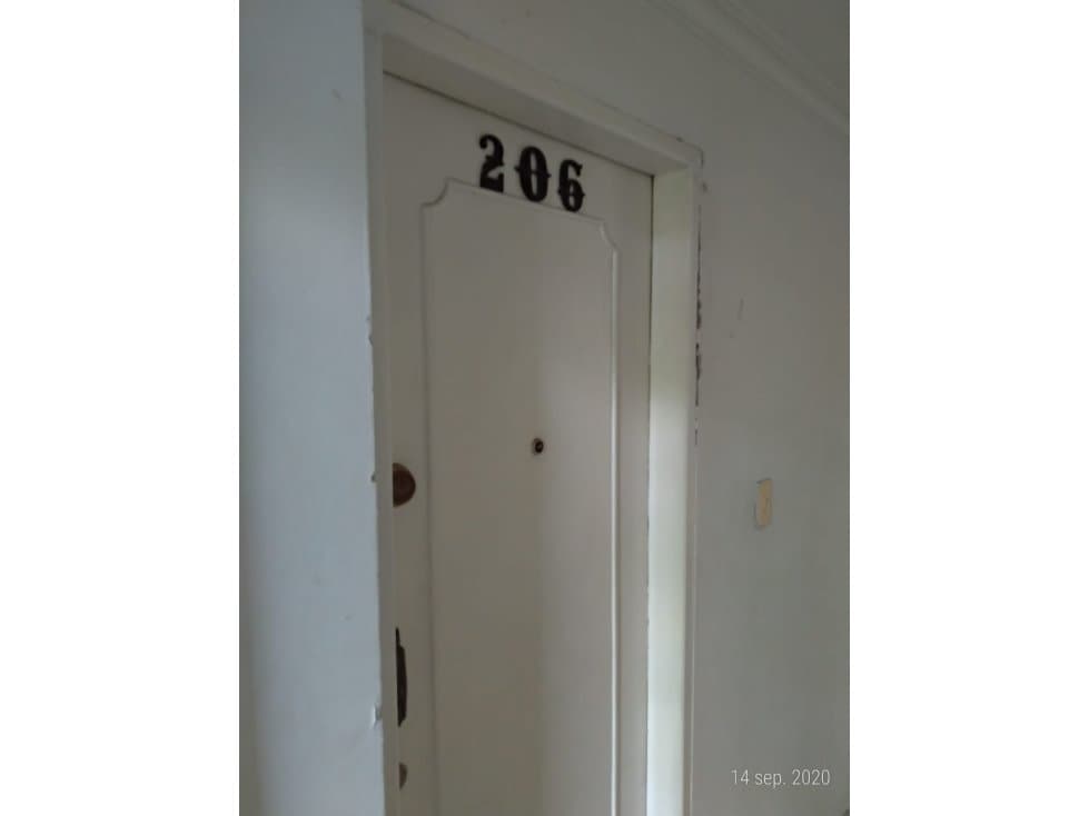 Vendo Edificio con 18 Apartamentos + 3 Locales Cerca U Cooperativa — foto 5