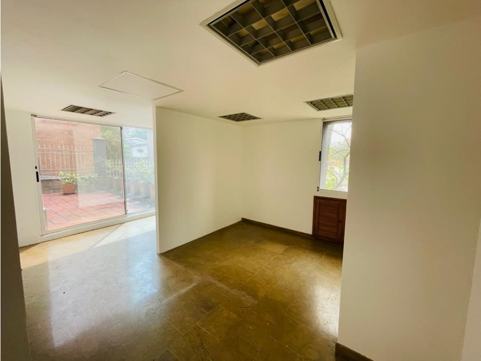 Vendo Oficina 82 mts Sector La Linde — foto 4