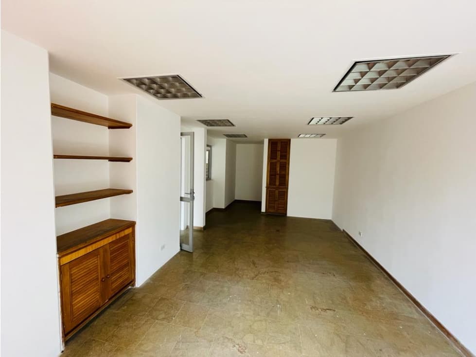 Vendo Oficina 82 mts Sector La Linde — foto 6