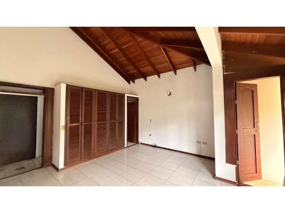 CASA EN VENTA- MONTEBELLO CALI — foto 3