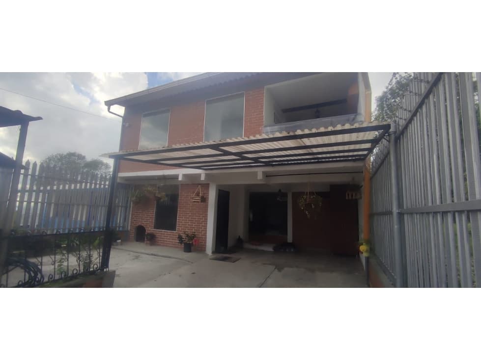SE VENDE CASA EN CIRCASIA — foto 1