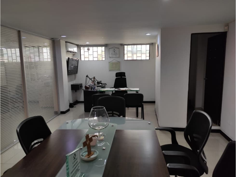 Edificio en Excelente Ubicacion Comercial en Aranjuez — foto 6