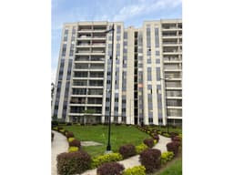 SE VENDE APARTAMENTO EN JAMUNDI EN PISO 6 CON PARQUEADERO PRIVADO