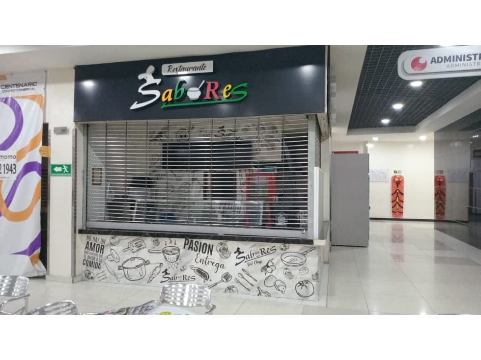 SE VENDE LOCAL COMERCIAL EN CENTRO COMERCIAL CENTENARIO DE 18 M2 — foto 3