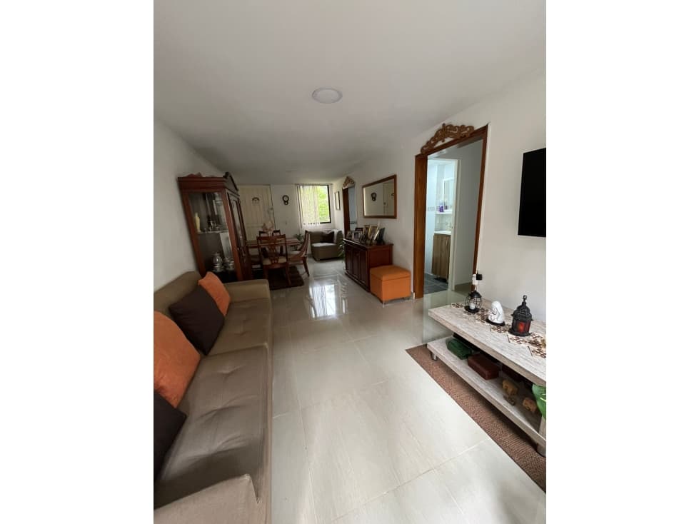 Apartamento en venta en Bello La Florida (Cabañas) — foto 3