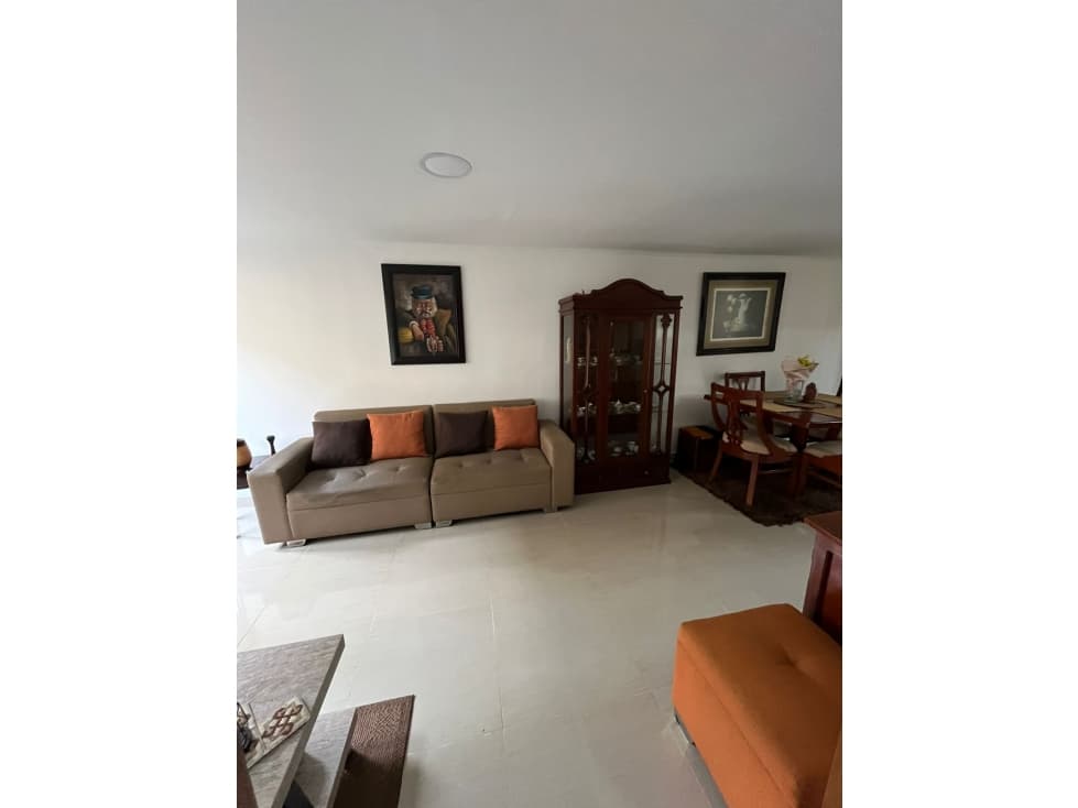 Apartamento en venta en Bello La Florida (Cabañas) — foto 1