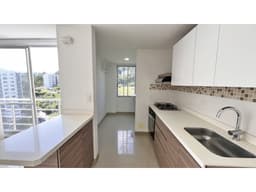 SE VENDE APARTAMENTO EN PINARES