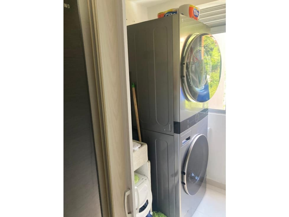 Apartamento en Venta en Envigado sector La Cuenca — foto 4