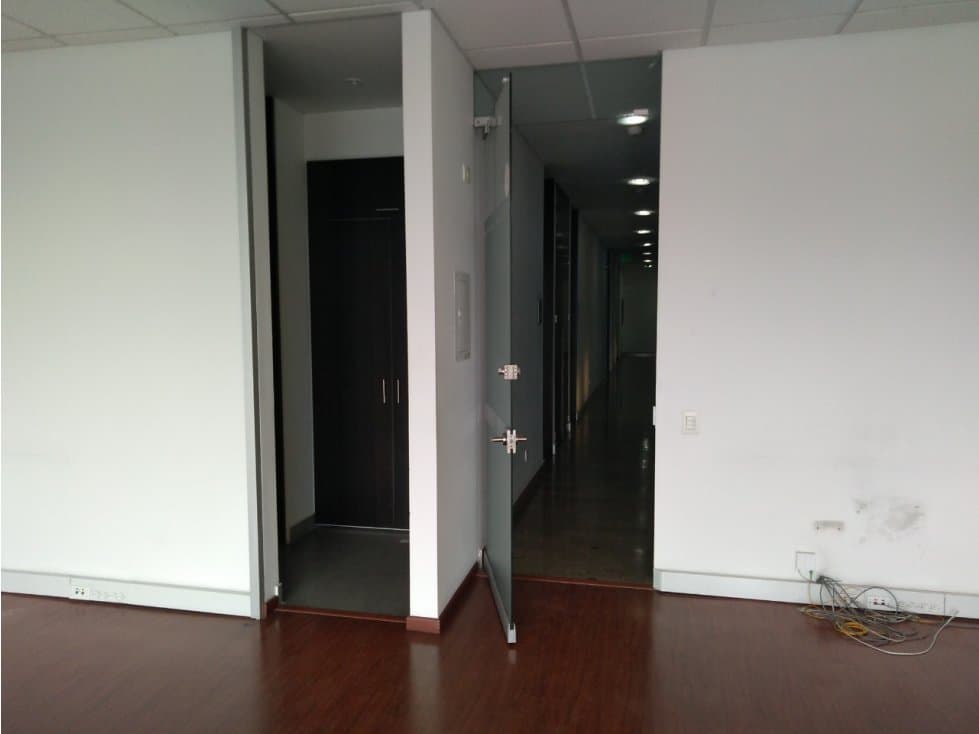SE ARRIENDA OFICINA EN EL VIRREY. A — foto 5