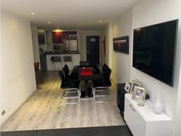 VENDO LINDO APARTAMENTO EN CHICO.A