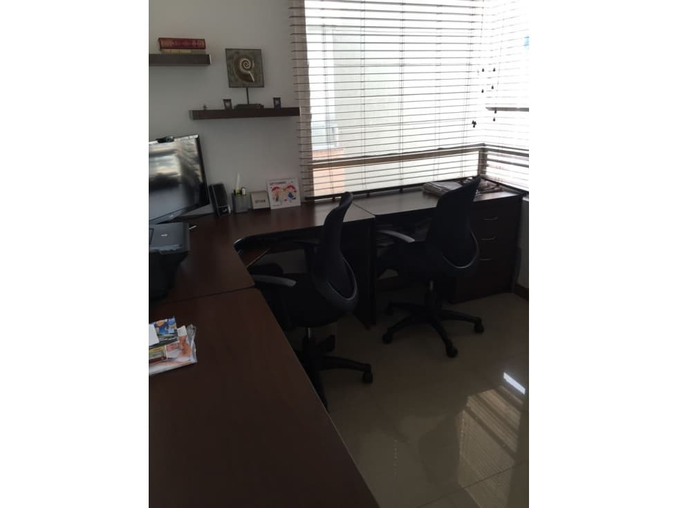 SE VENDE HERMOSO APTO DUPLEX EN ARANJUEZ.T/P — foto 4