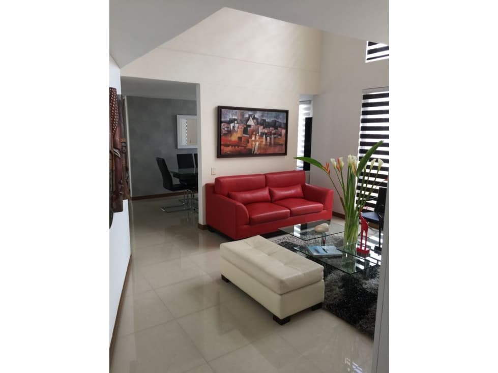 SE VENDE HERMOSO APTO DUPLEX EN ARANJUEZ.T/P — foto 2