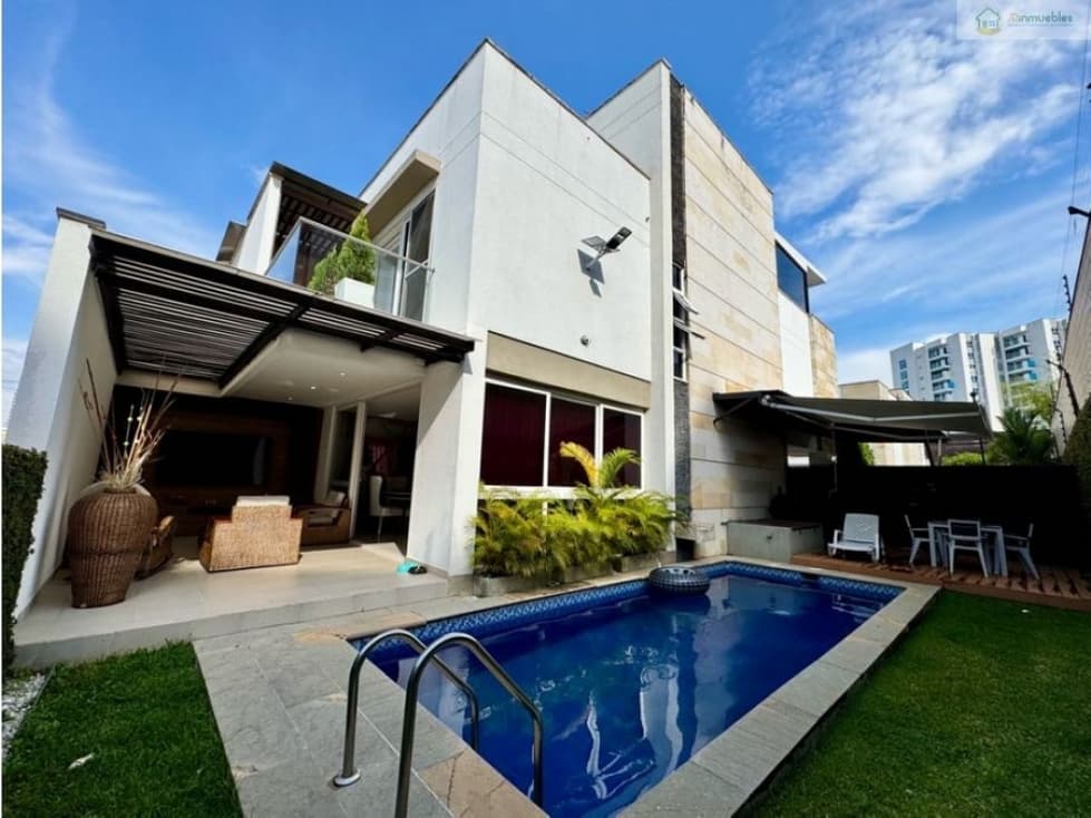 VENTA CASA MODERNA EN CONDOMINIO PANCE SUR DE CALI — foto 4