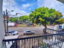 VENTA CASA BIFAMILIAR LAS ACACIAS CALI