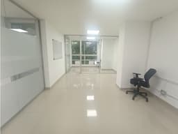 Arriendo de oficina en Medellin, sector Estadio