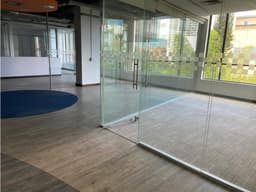 Arriendo de oficina en Medellín - sector Oviedo