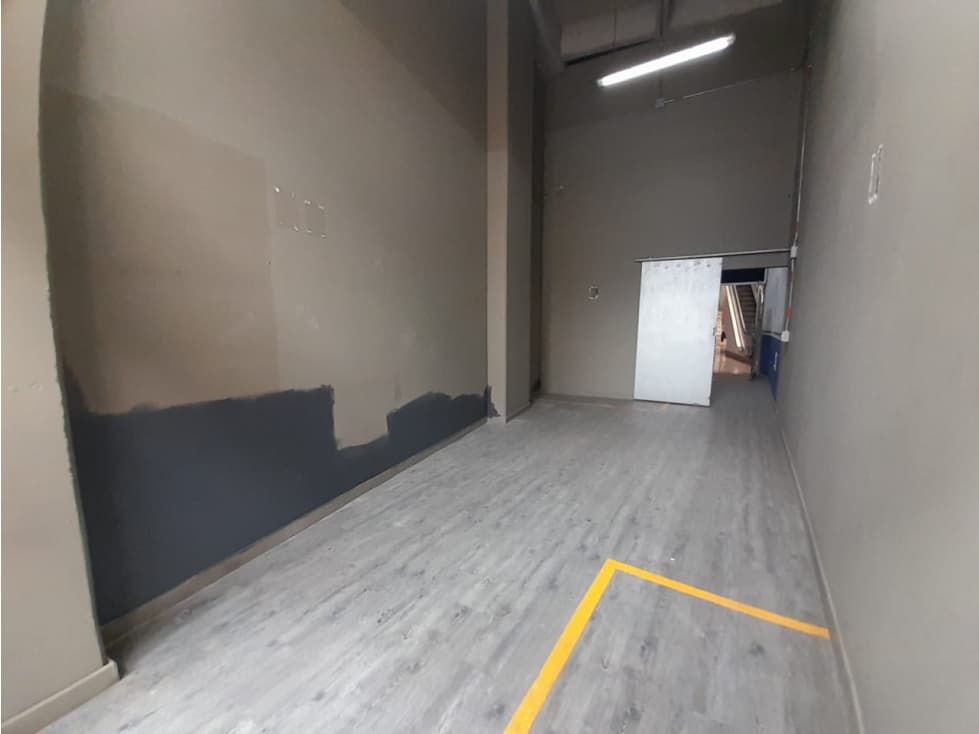 Arriendo Local Comercial en Los Naranjos - Itagüí — foto 6