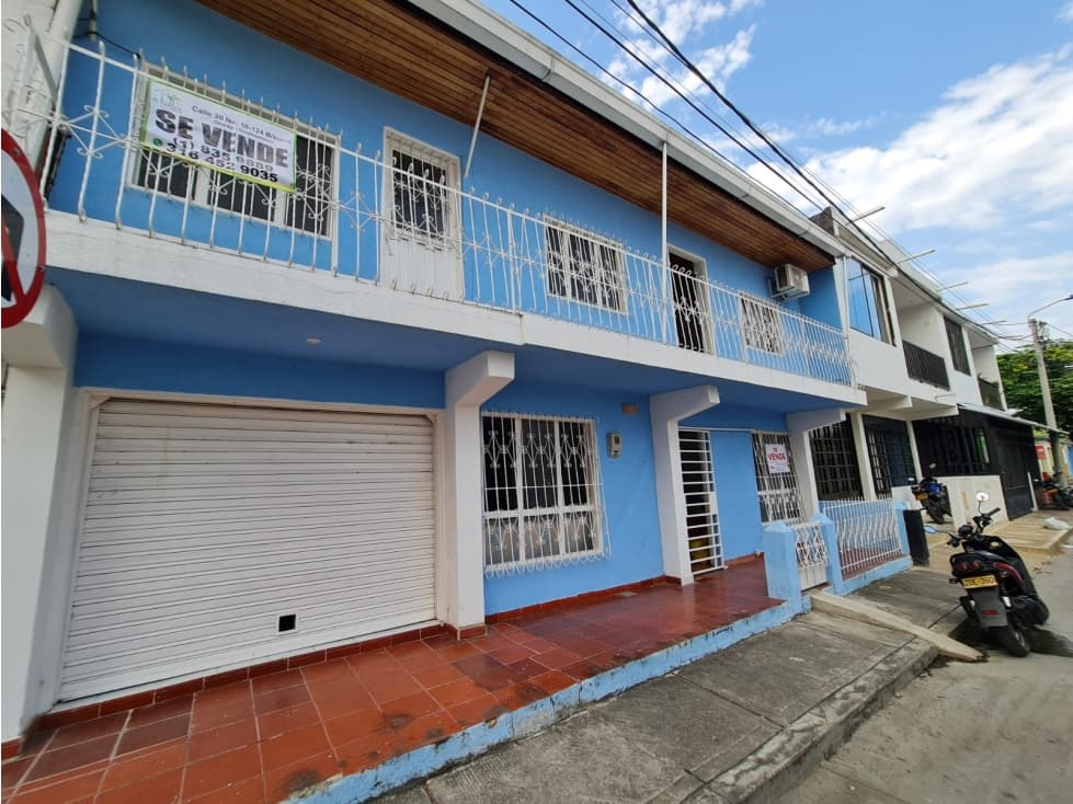 SE VENDE AMPLIA CASA EN EL KENNEDY — foto 2
