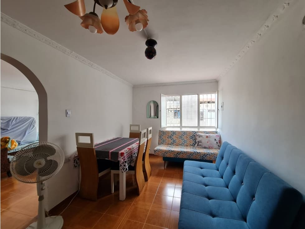 SE VENDE AMPLIA CASA EN EL KENNEDY — foto 6