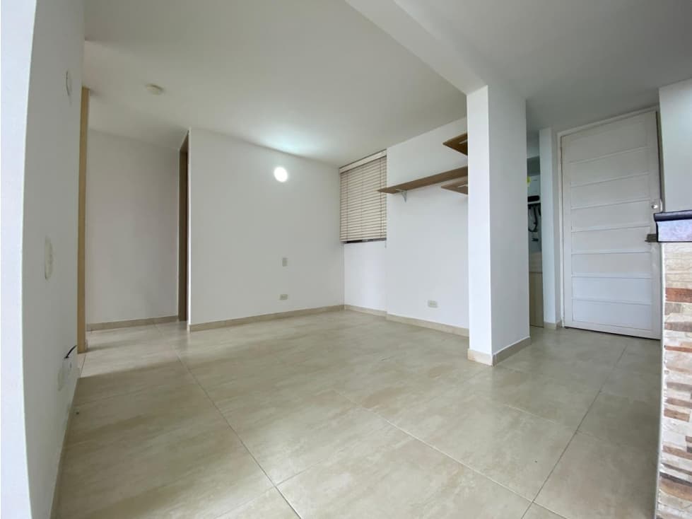 APARTAMENTO EN VENTA CR AZALEA — foto 2