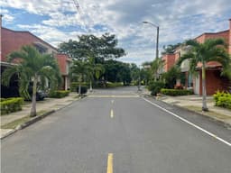 RENTA CASA EN CONJUNTO CERRADO SECTOR GALICIA