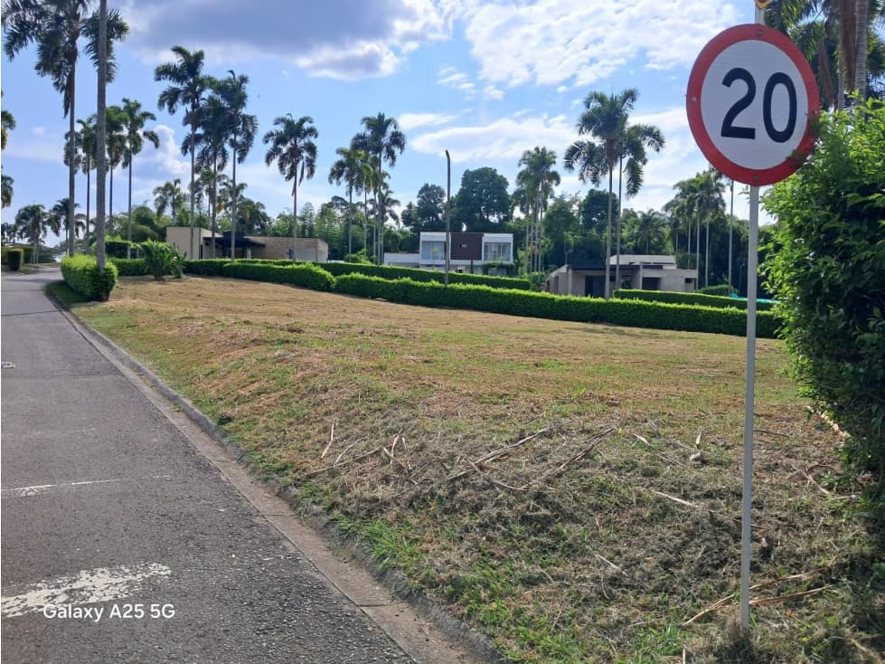 VENTA HERMOSO LOTE EN CERRITOS PEREIRA — foto 3