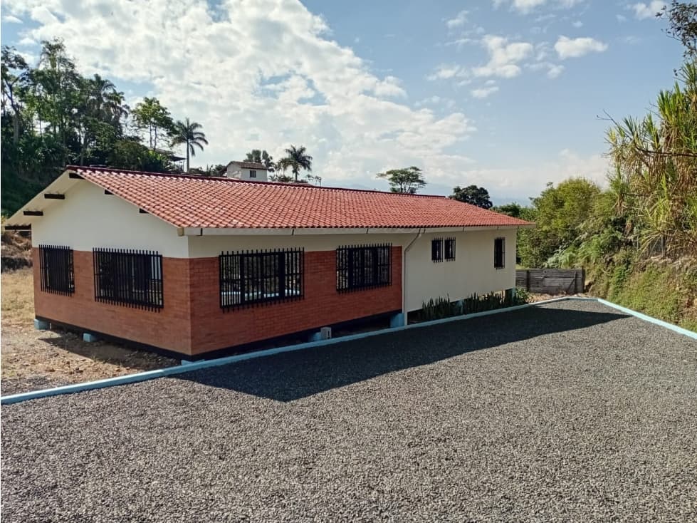 RENTA CASA EN PARCELACION DOSQUEBRADAS — foto 3