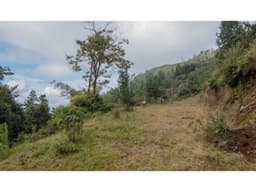 Vendo Lote en envigado la catedral