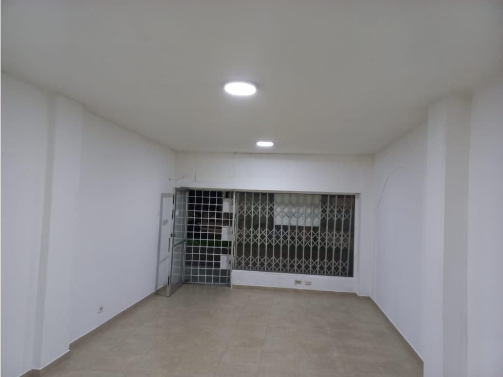 ARRIENDO LOCAL EN LA CALLE 72 — foto 4