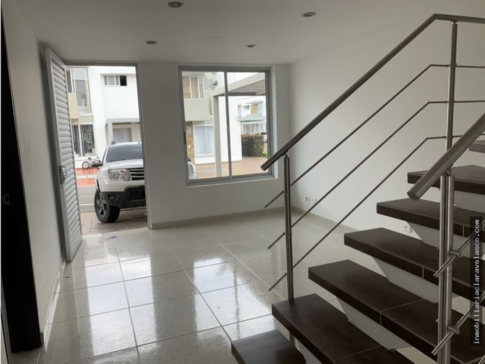SE VENDE CASA EN LA AVENIDA CENTENARIO — foto 5
