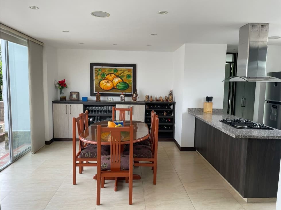 SE VENDE CASA CAMPESTRE CERCA AL CAIMO — foto 1