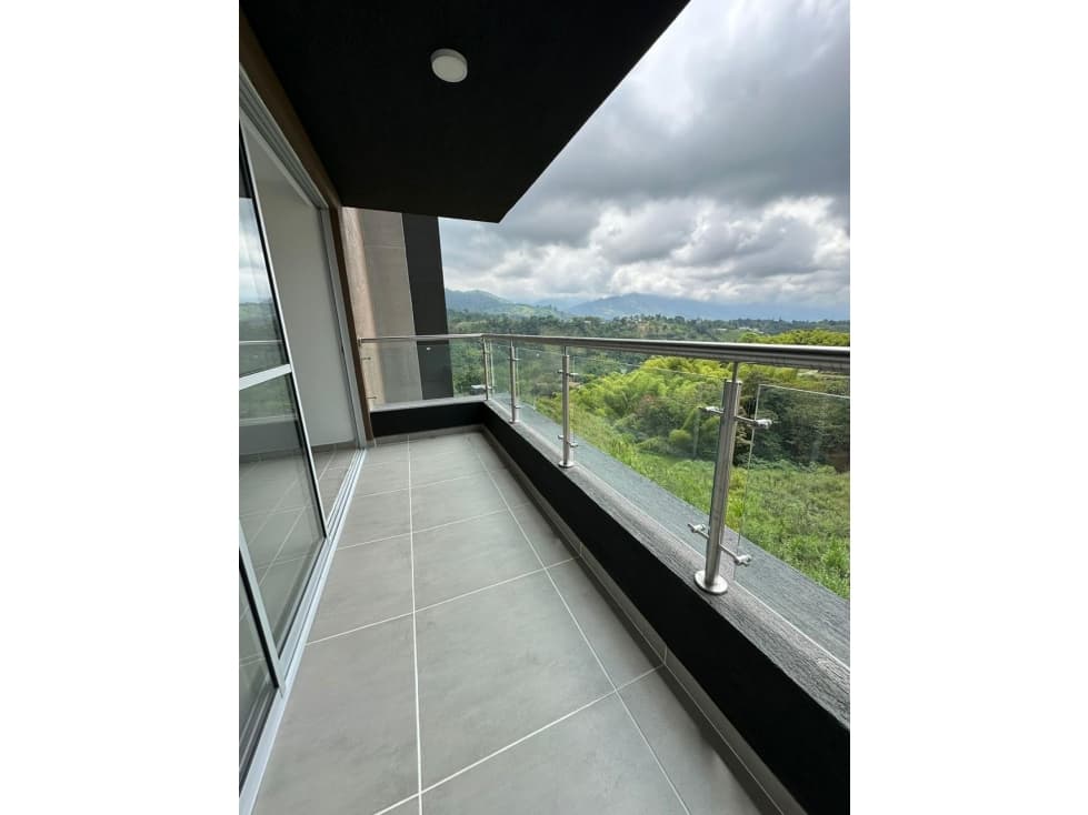 SE VENDE APARTAMENTO EN LA AVENIDA CENTENARIO — foto 3