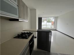 SE VENDE APARTAESTUDIO EN TORRE CRISTAL